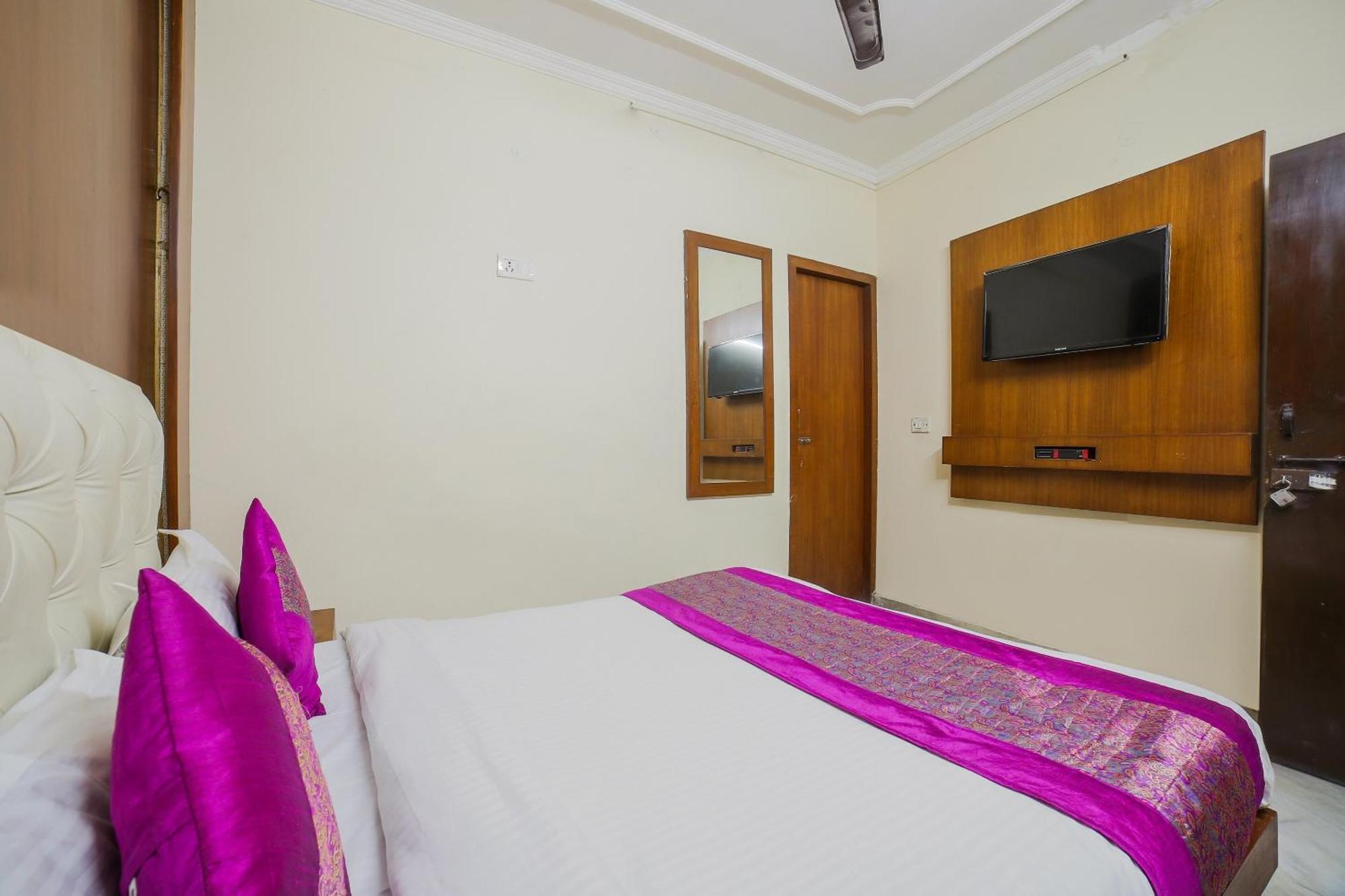 O Shyam Palace Near Railway Station Hotel New Delhi